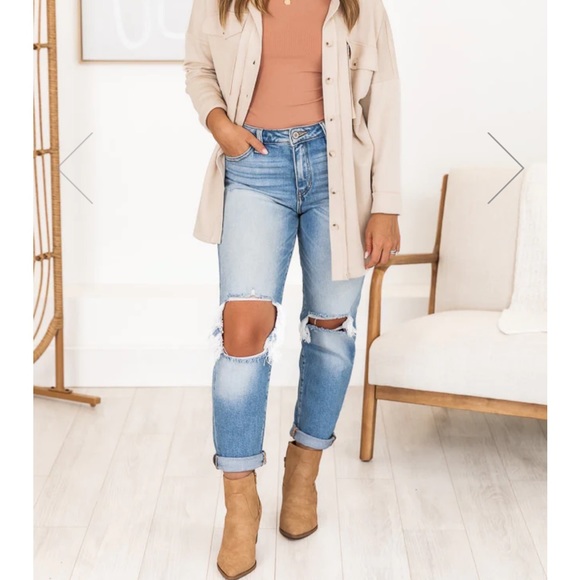 Pink Lily TREAT ME BETTER BEIGE SHACKET - Picture 2 of 12